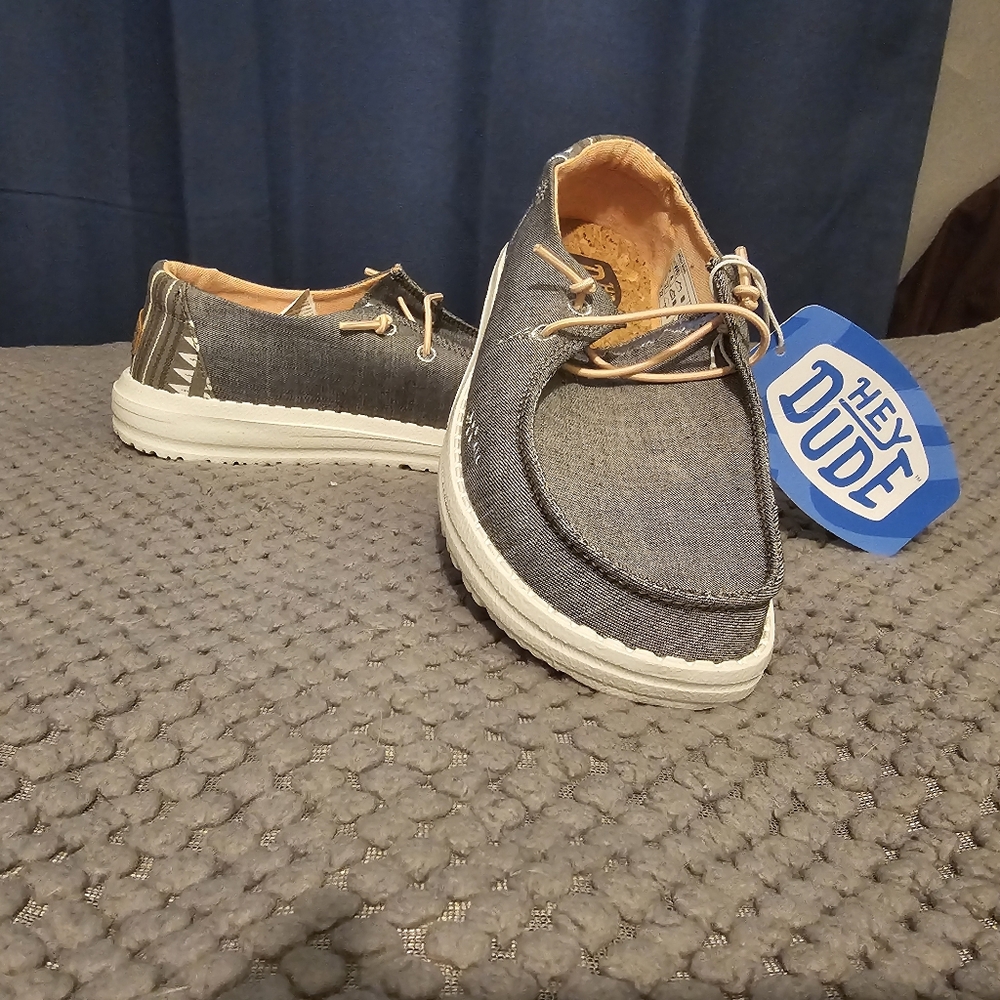 Hey Dude - Wendy Grey Boho